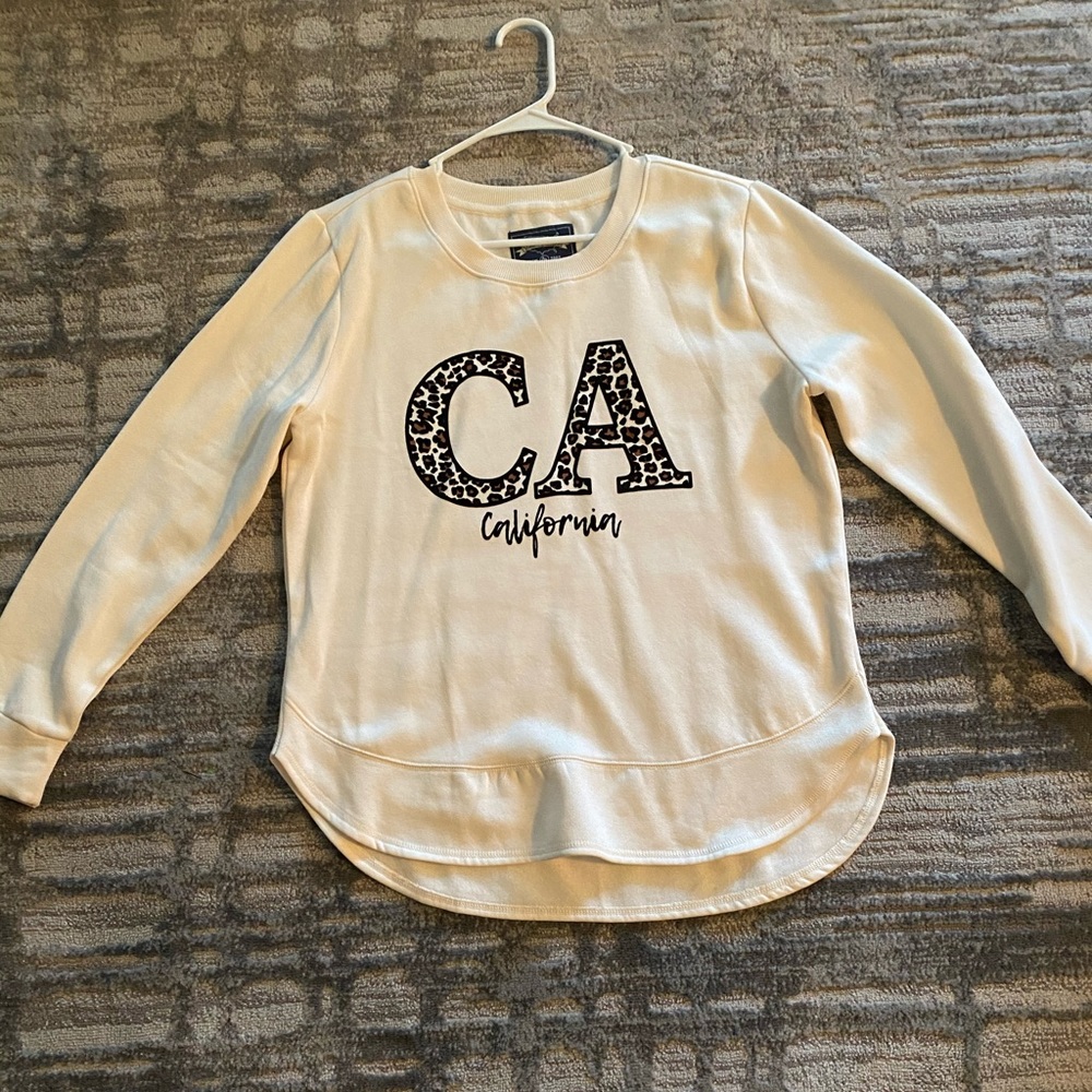 Sweatshirt
